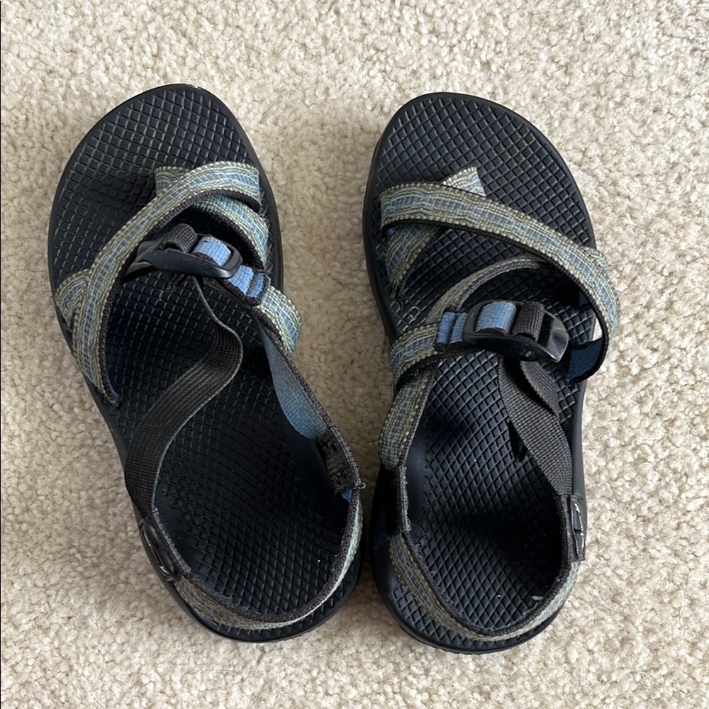 Chaco sandals. Black base, Green and Blue Strappy Sandals. Chaco brand.